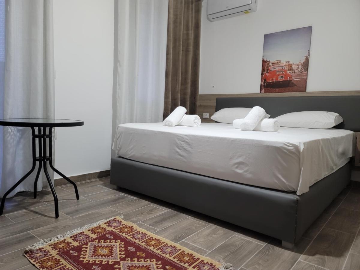 G&K Garden Hotel Берат Екстер'єр фото